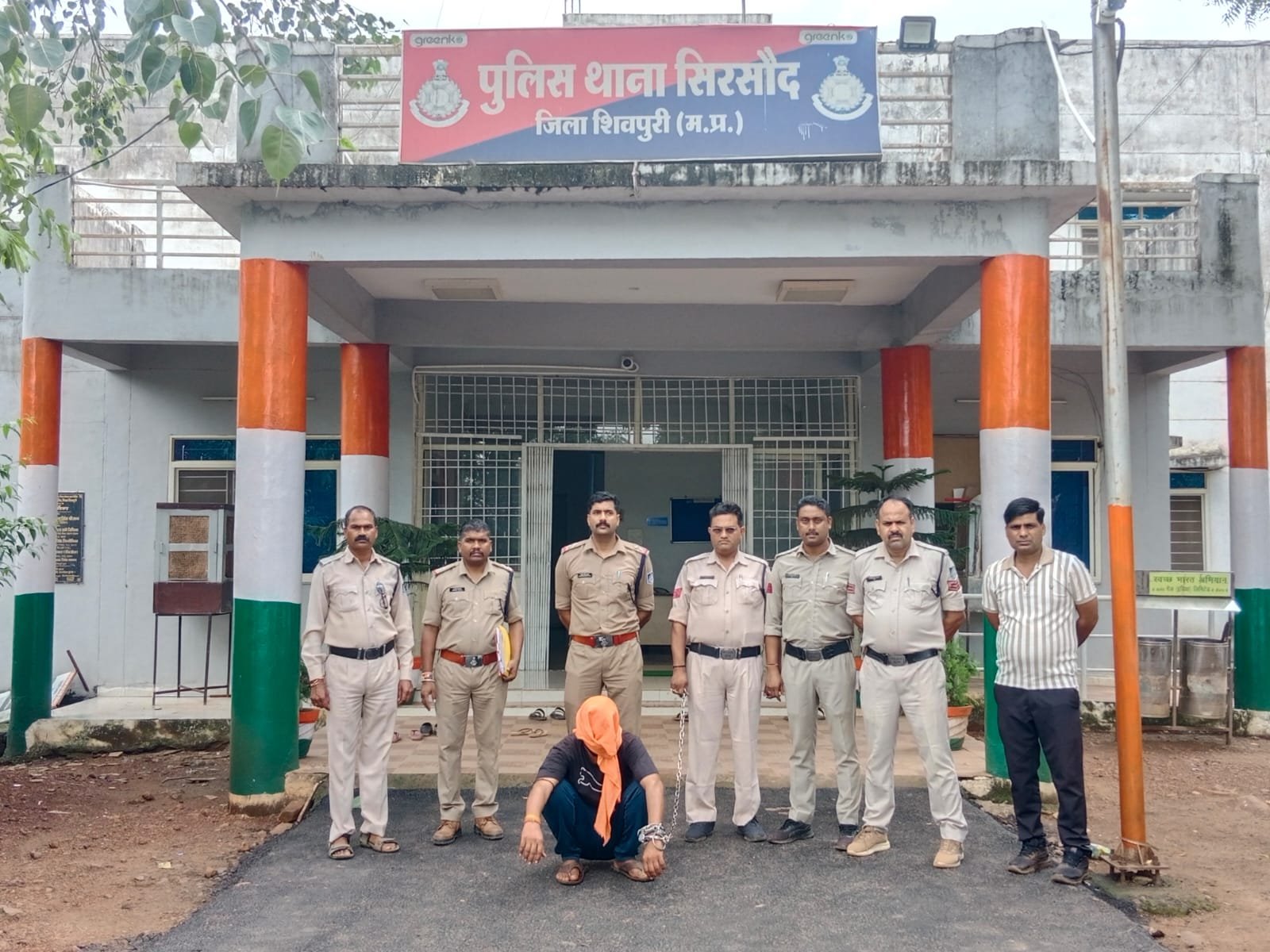 दिलीप रावत ने पिता की हत्या का लिया बदला, पत्थर से कुचलकर उतारा मौत के घाट / Shivpuri News