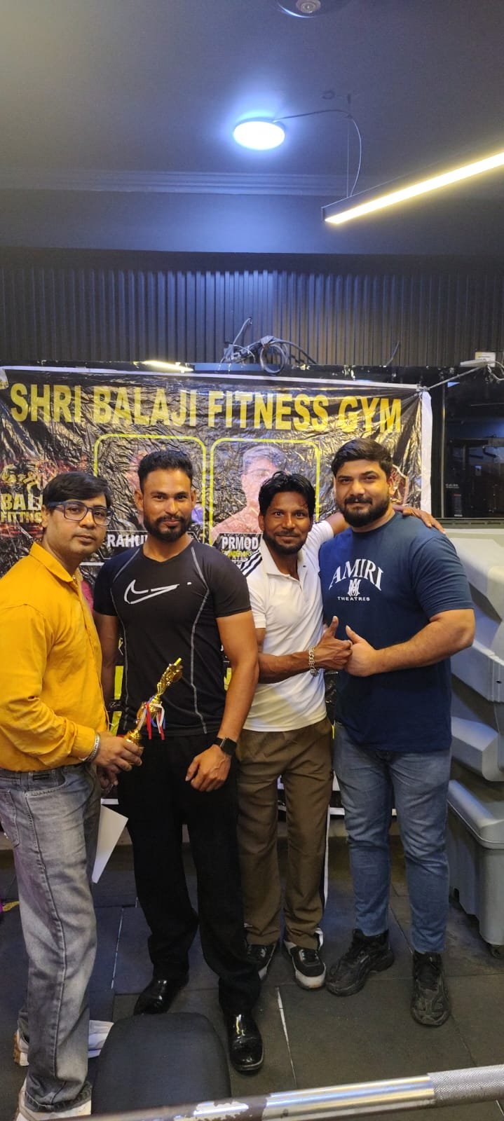 खनियाधाना के युवाओं ने दिल्ली में लहराया परचम, मिस्टर इंडिया पॉवर लिफ्टिंग में युनुस और सलीम प्रथम / Shivpuri News