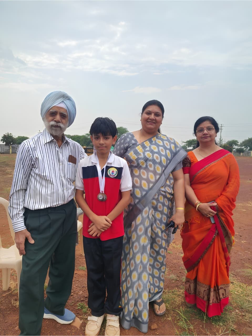 शिवपुरी के कुश भार्गव ने रोलर स्केटिंग में जीते दो कांस्य पदक, गुरु नानक इंटरनेशनल स्कूल का नाम किया रोशन / Shivpuri News