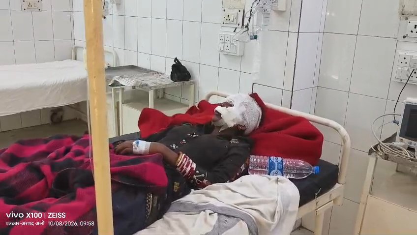 पति की मारपीट और नशे की बात बताकर प्रेमी को बुलाने का दावा, पड़ोरा पुल पर ट्रक से बचने के प्रयास में बाइक खंडे से टकराई / Shivpuri News