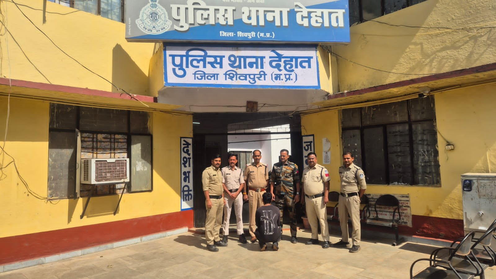 पिछोर में खाद गोदाम चोरी का खुलासा: केदार लोधी और अंकेश लोधी गिरफ्तार, 75 हजार की खाद बरामद / Shivpuri News